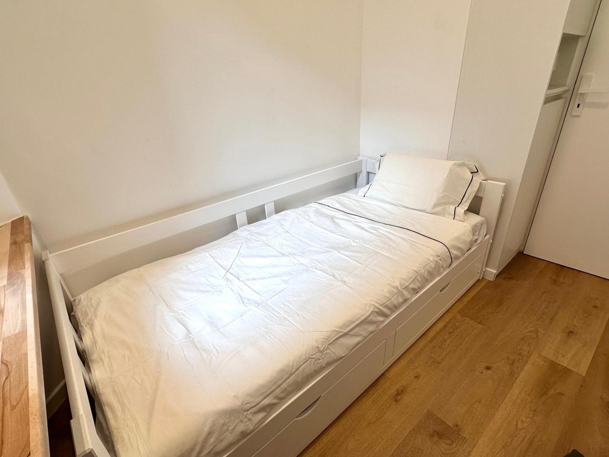 Apartment Metro-Paris Asnières Екстериор снимка